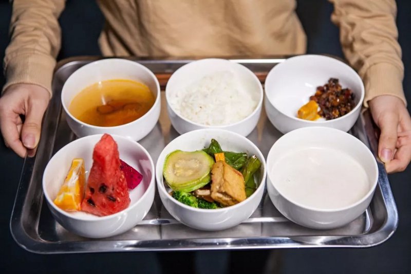 爱源素食餐饮